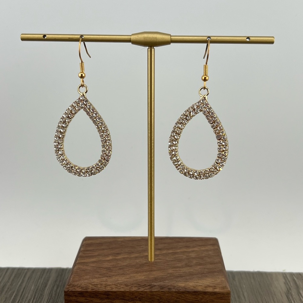 Sparkling Gold Teardrop Earrings